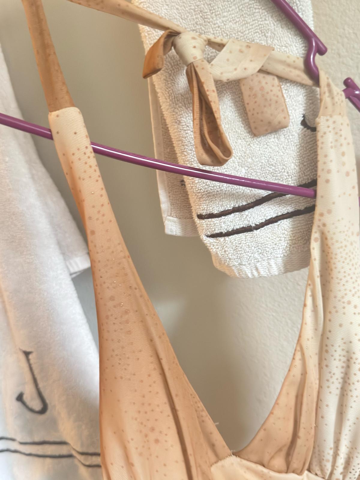 tan halter top dress size 8