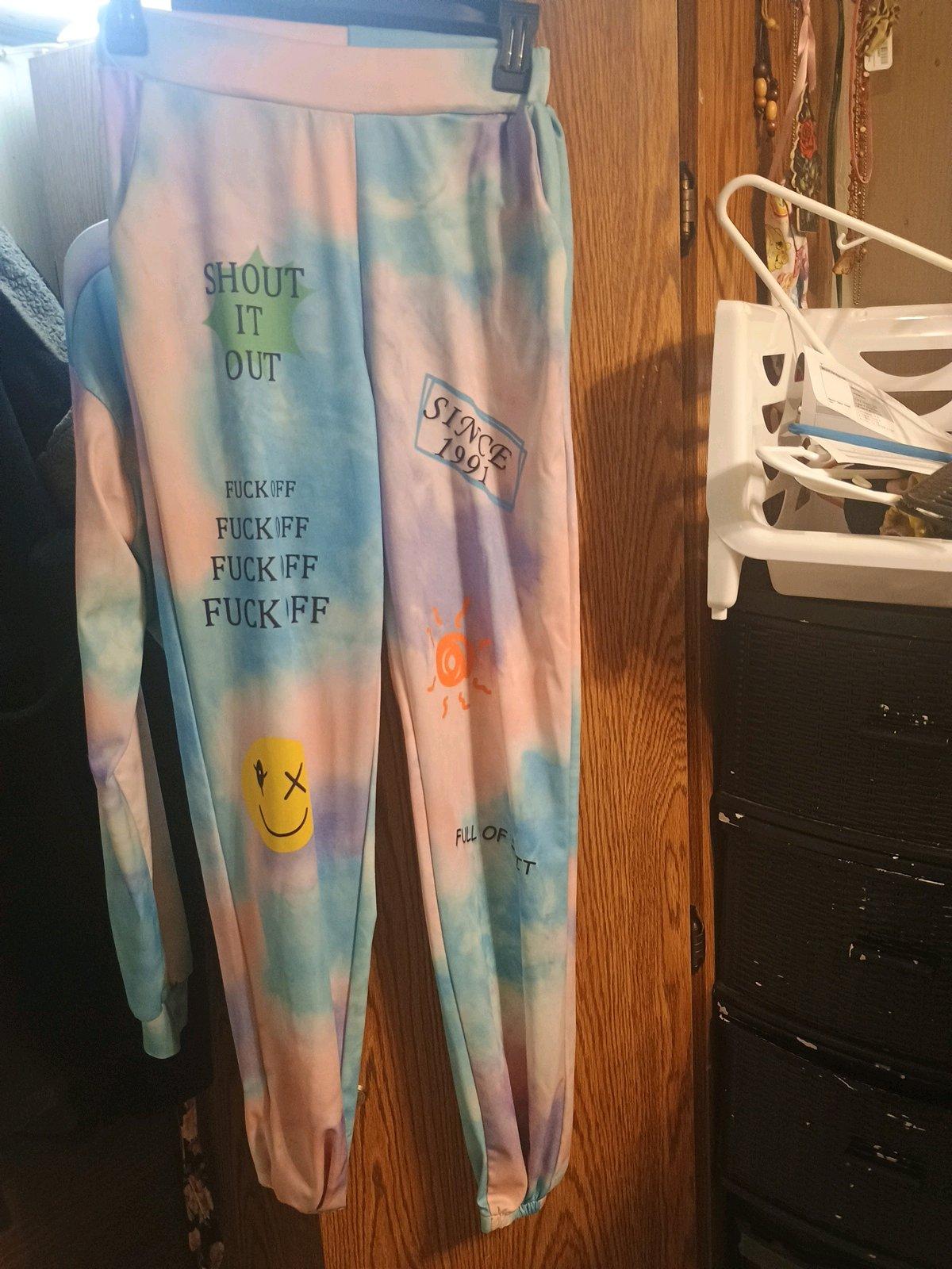 Like New sweat pants and hoodie tyedie