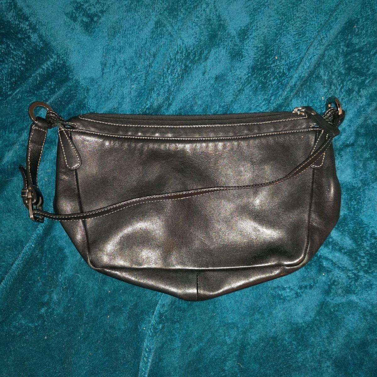 Y2K Vintage Leather Ann Taylor Purse