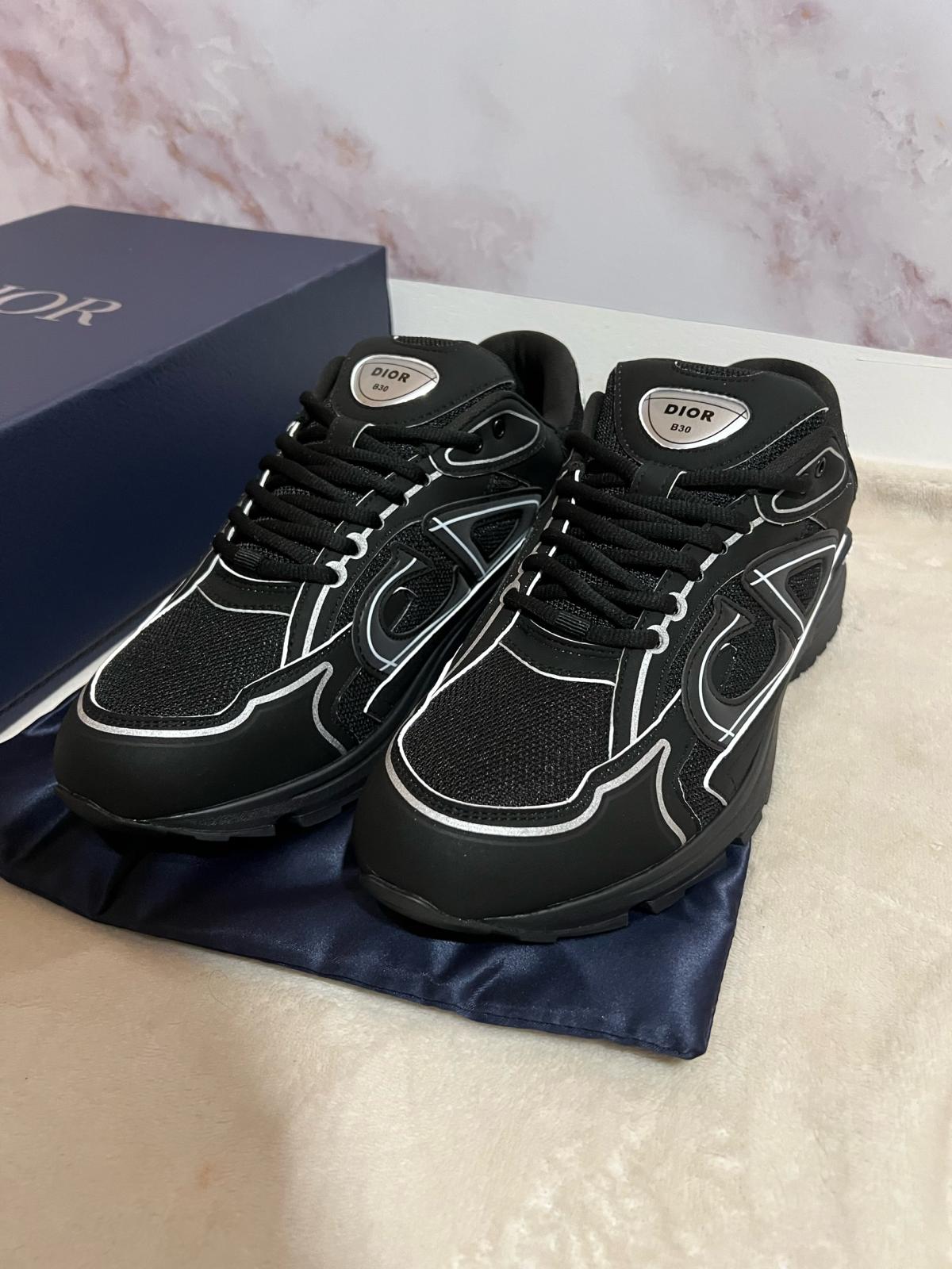 DIOR B30 black size 9 BRAND NEW