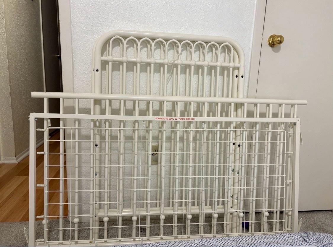 baby crib