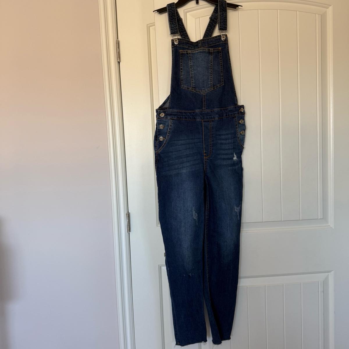 Trendy Dark Wash Denim Overalls  Bib Jeans  Adjustable Stra