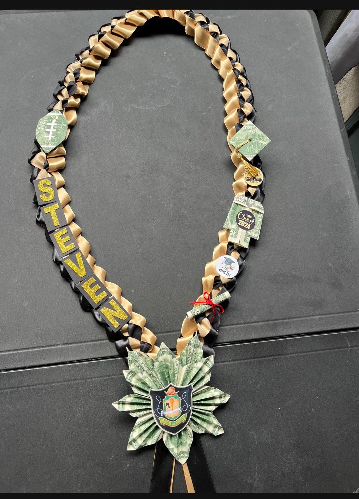 graduation leis