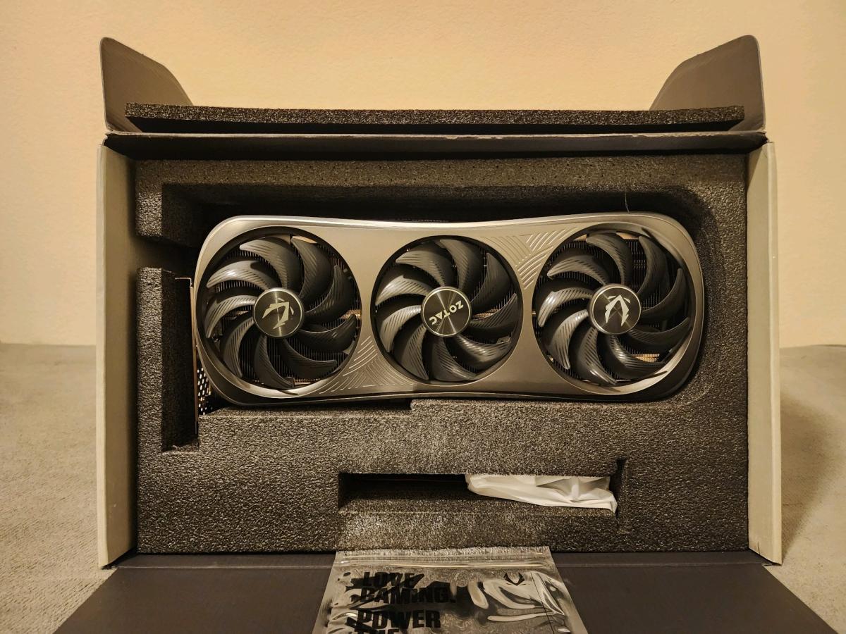 RTX 4090 24GB GRAPHICS CARD