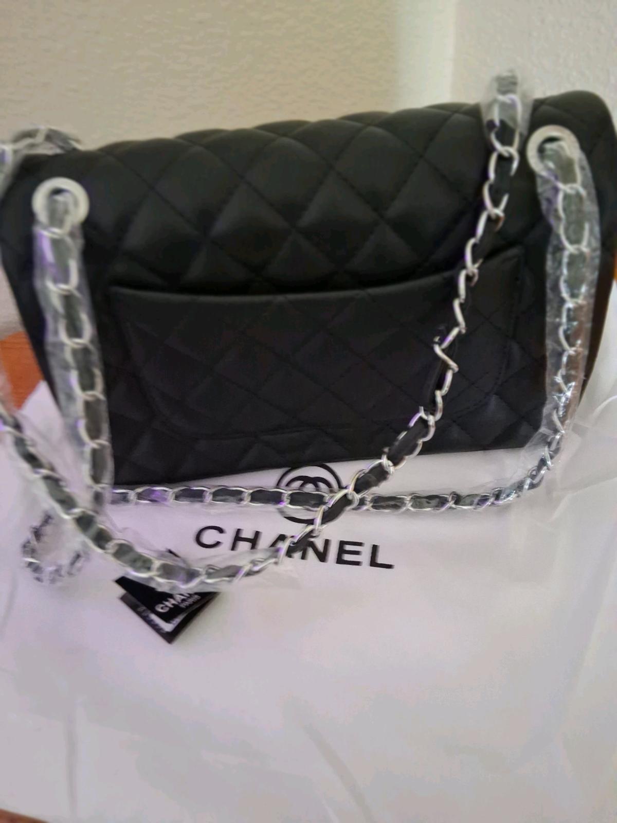 Chanel Double Flap Shoulderbag