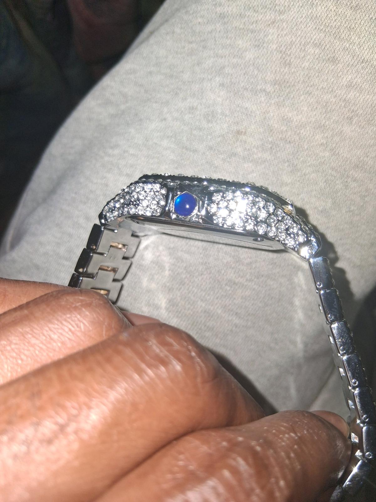 vvs Cartier watch