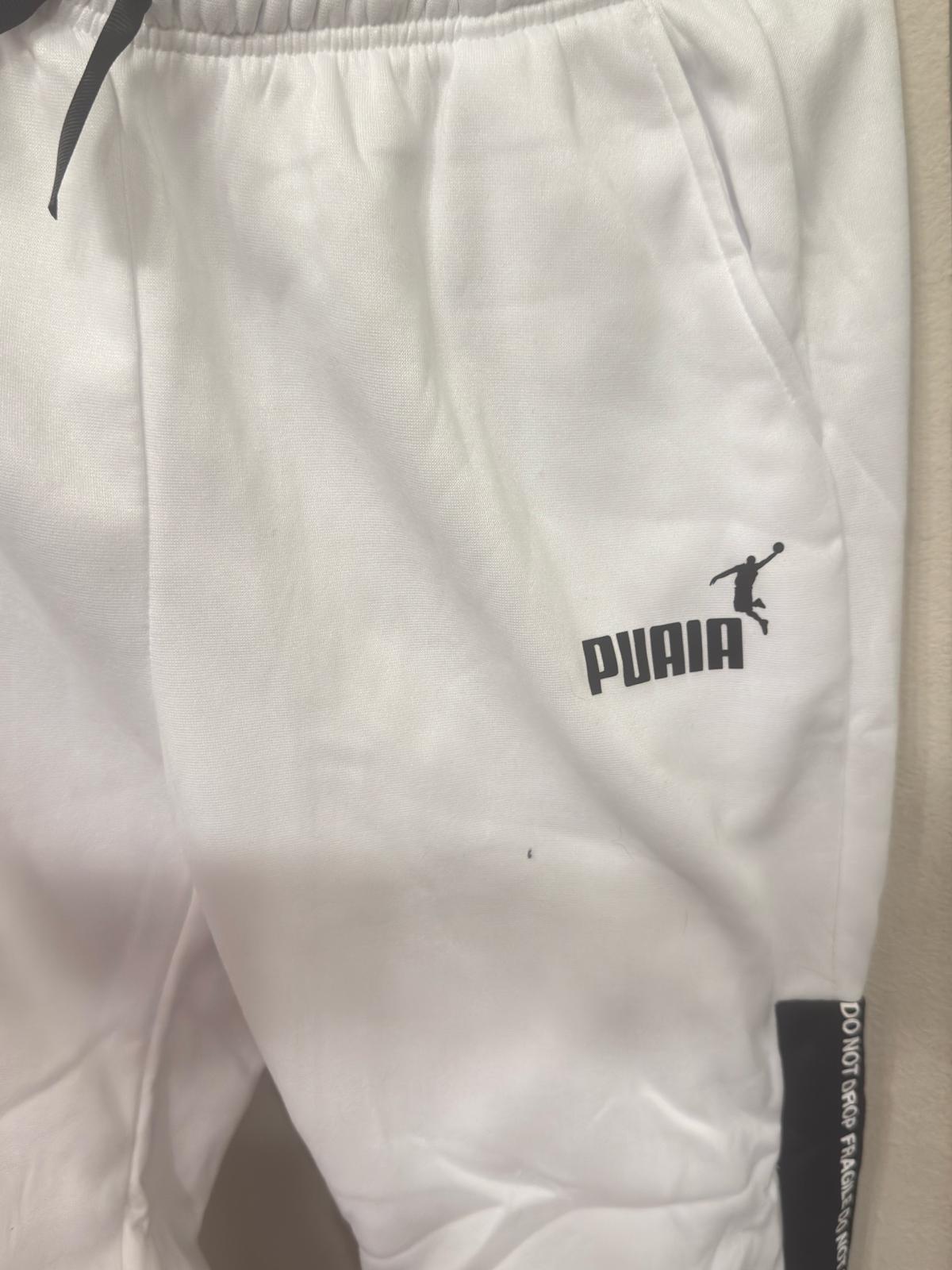 hoddie and sweat pants