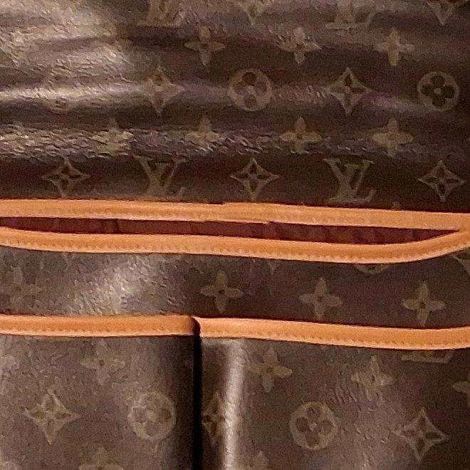 beautuful L V  shoulder bag