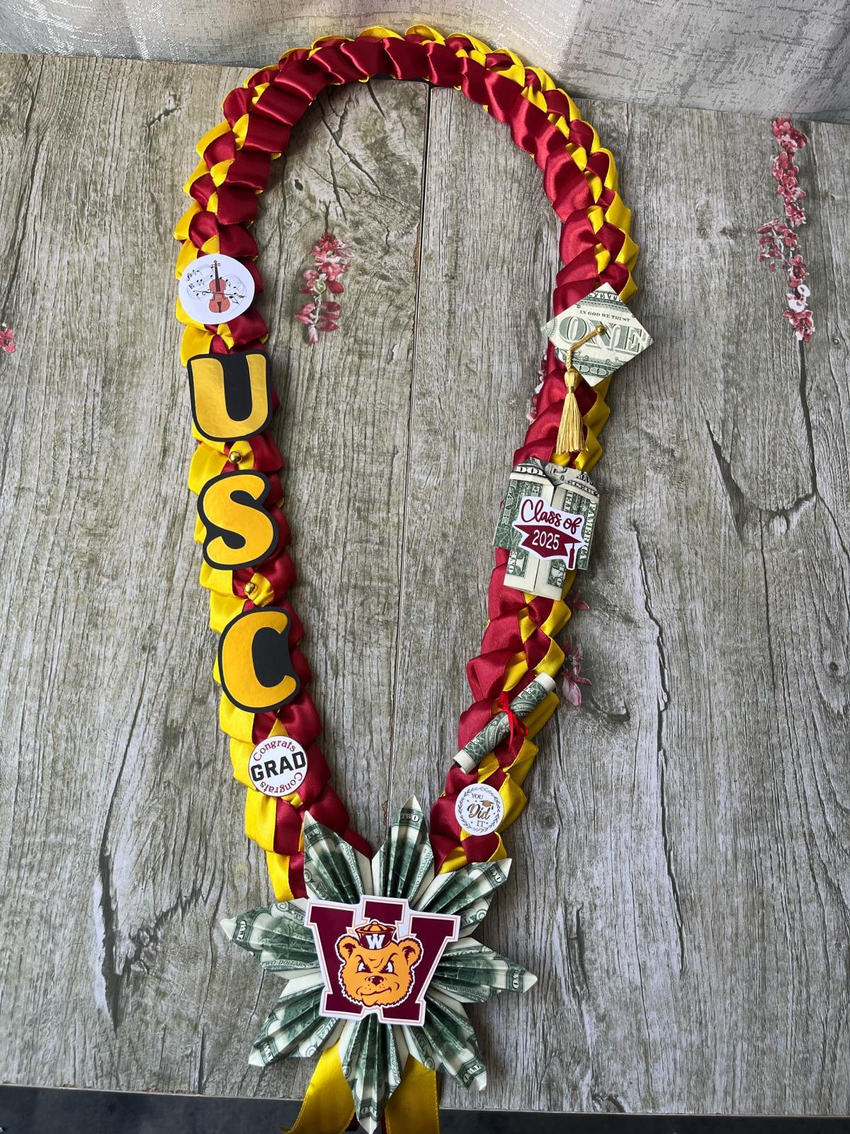 graduation leis