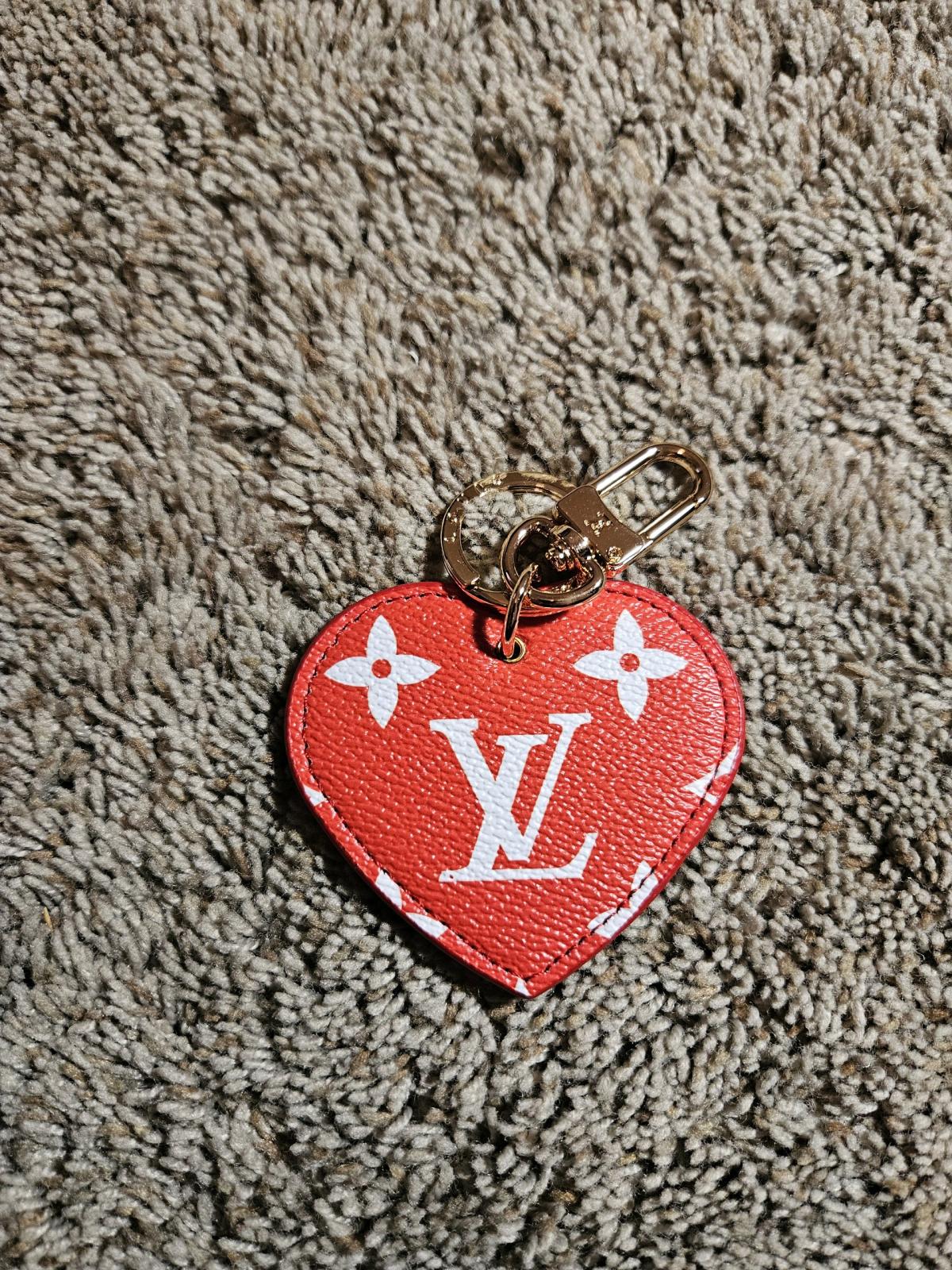 Louis vuitton red white heart Keychain