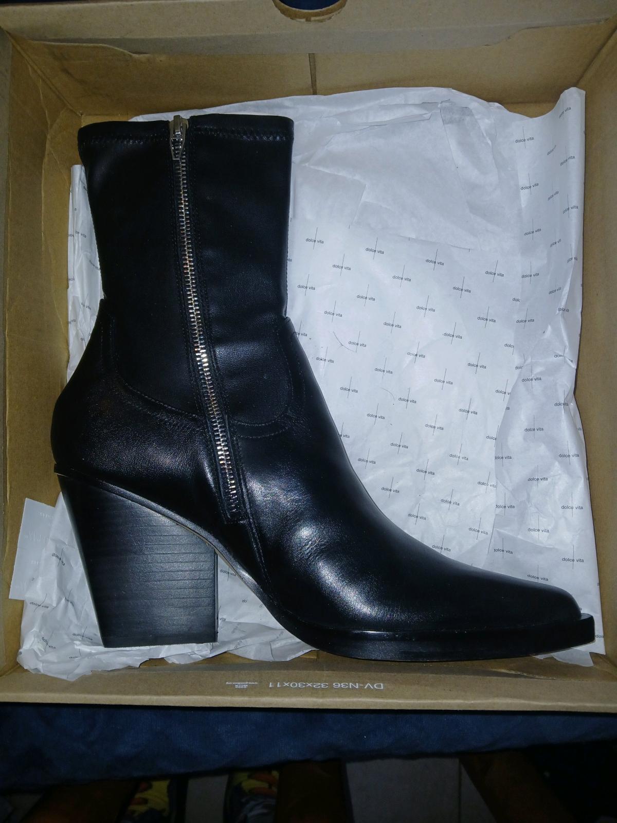 leather dress boots black