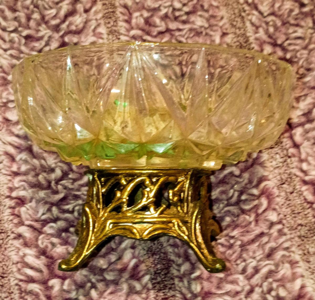 vintage crystal on a stand ashtray