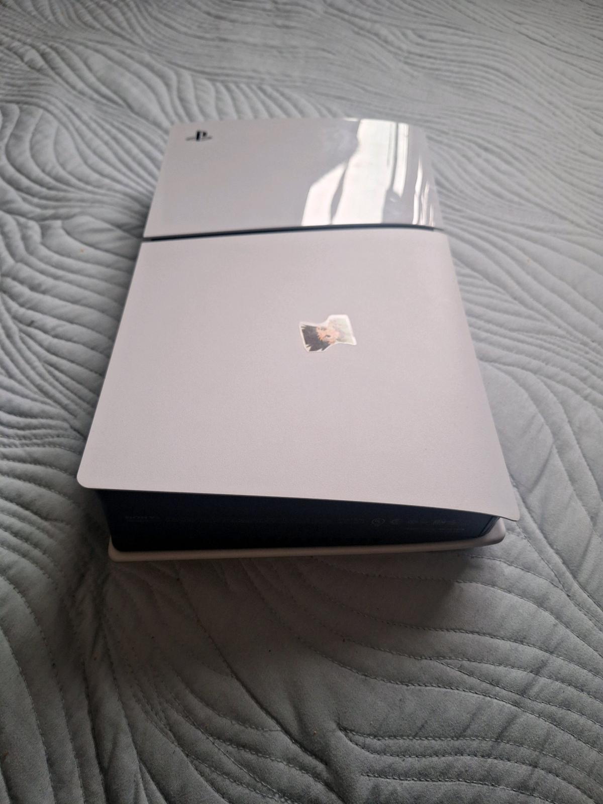 Playstation 5 Sim use