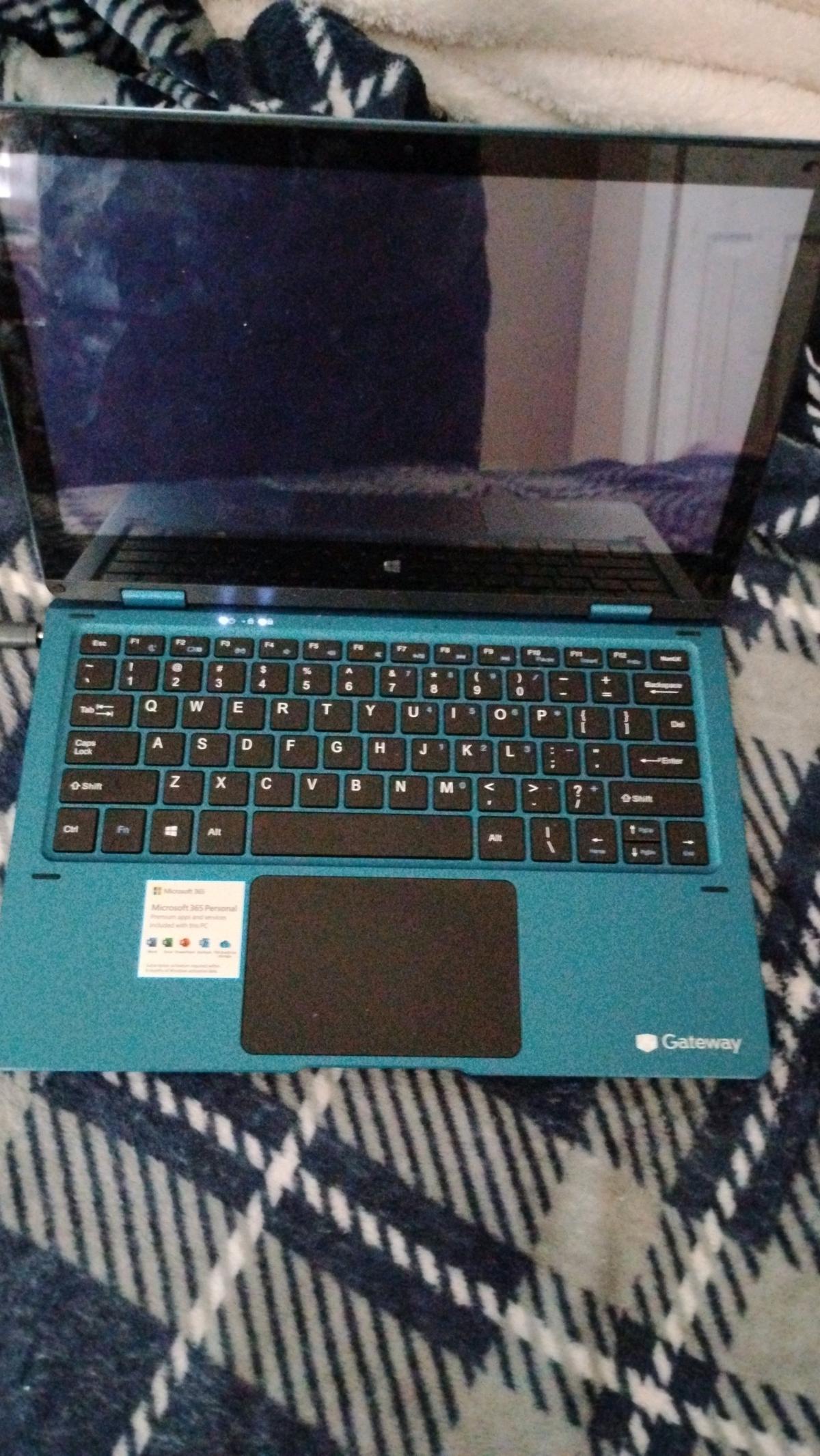 Microsoft gateway laptop