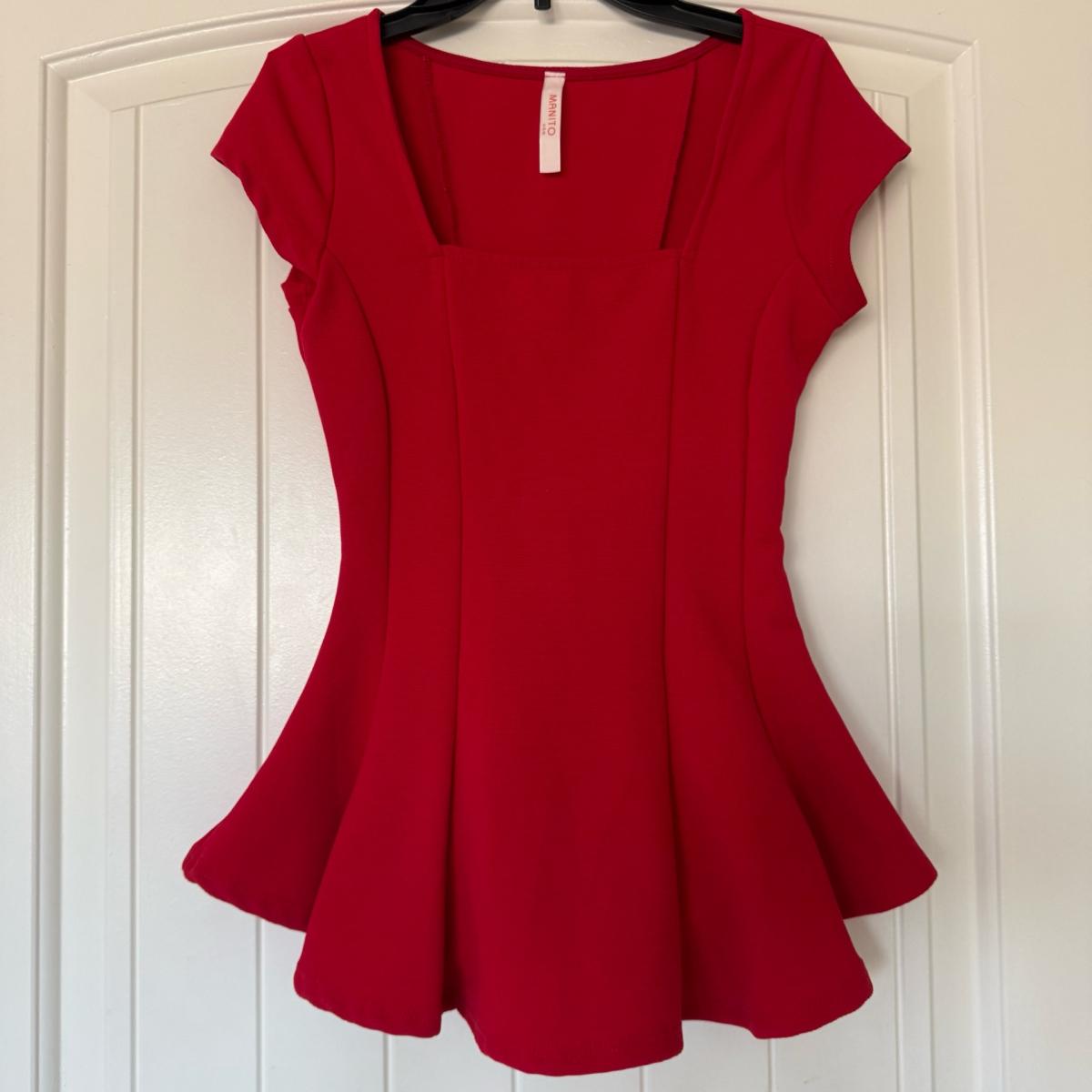 HOT RED SCULPTED PEPLUM TOP  SNATCHED WAIST  DATE NIGHT