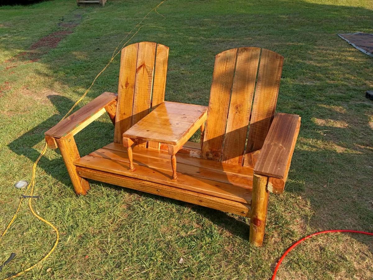 Kellys Contracting and Woodworking LLC