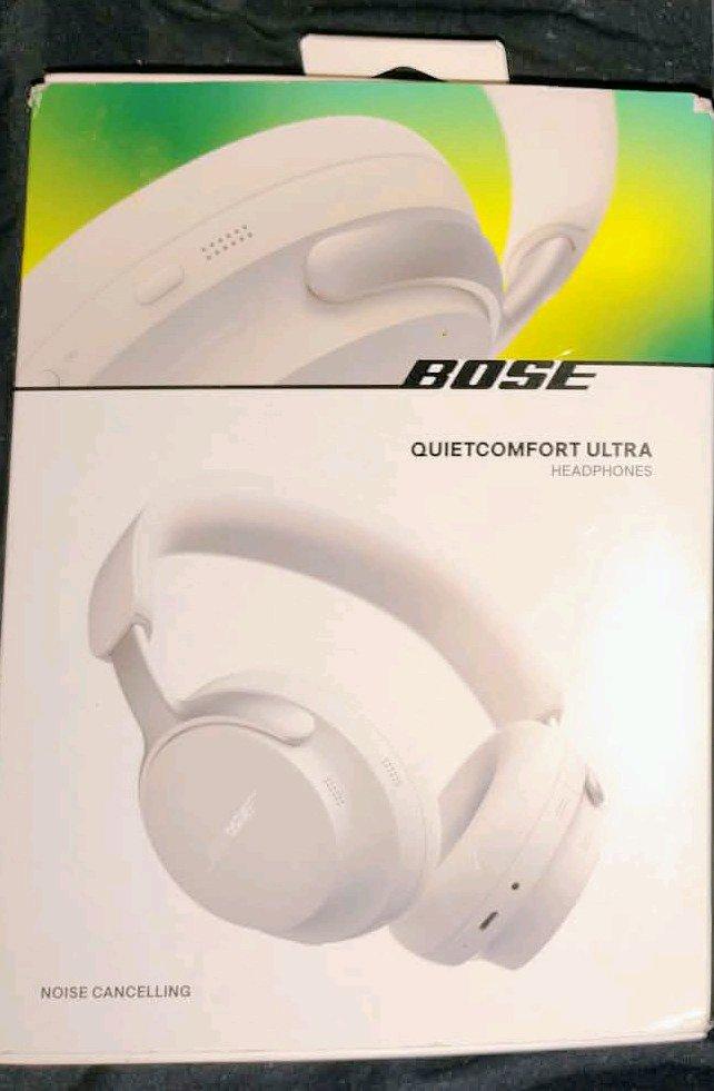 bose headphones NEW in box