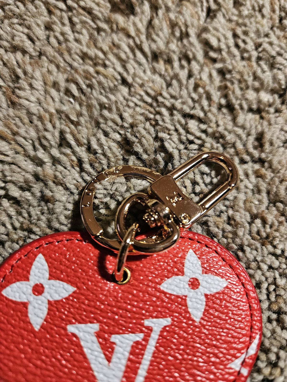 Louis vuitton red white heart Keychain