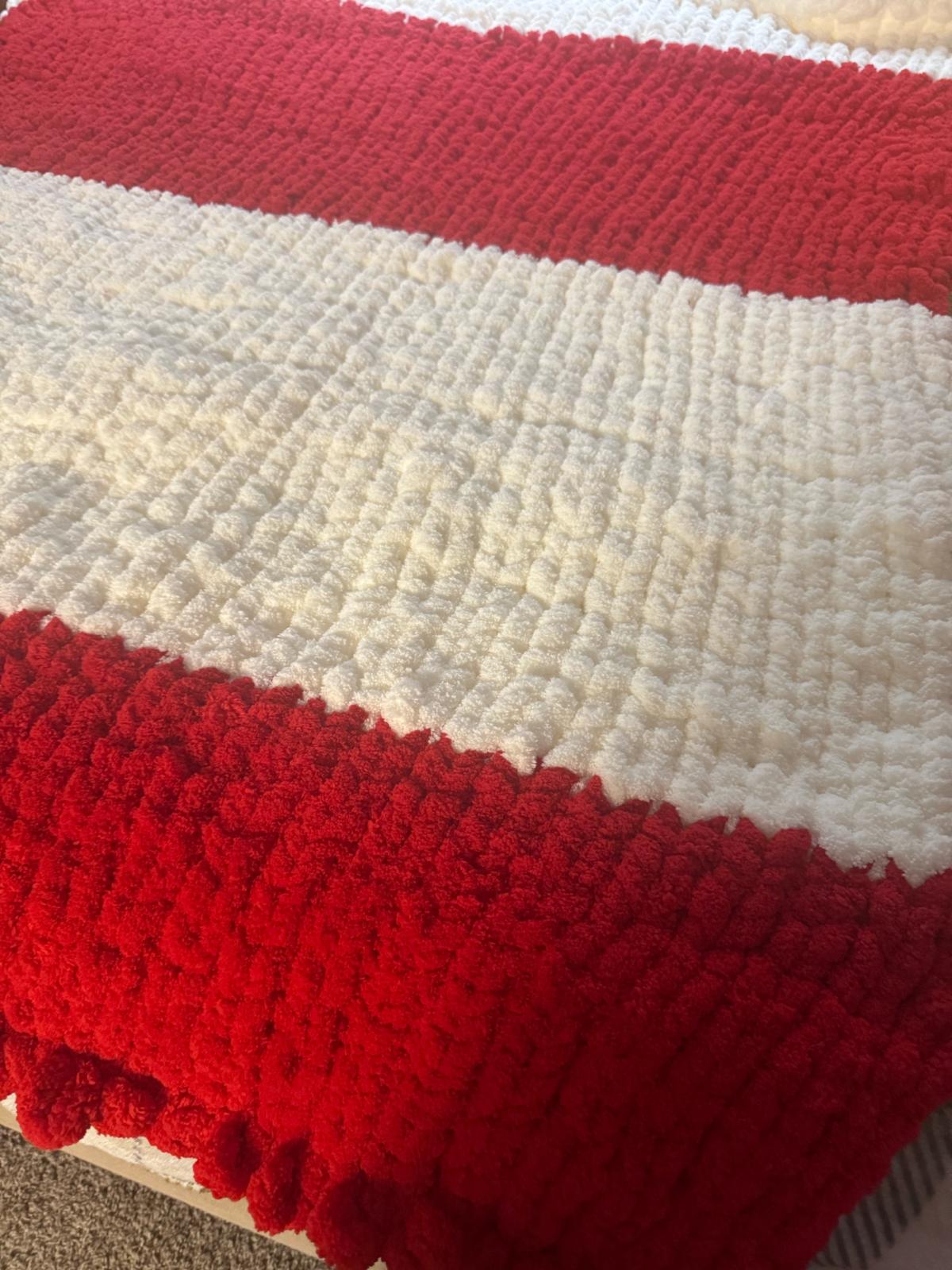 king size chunky yarn blanket