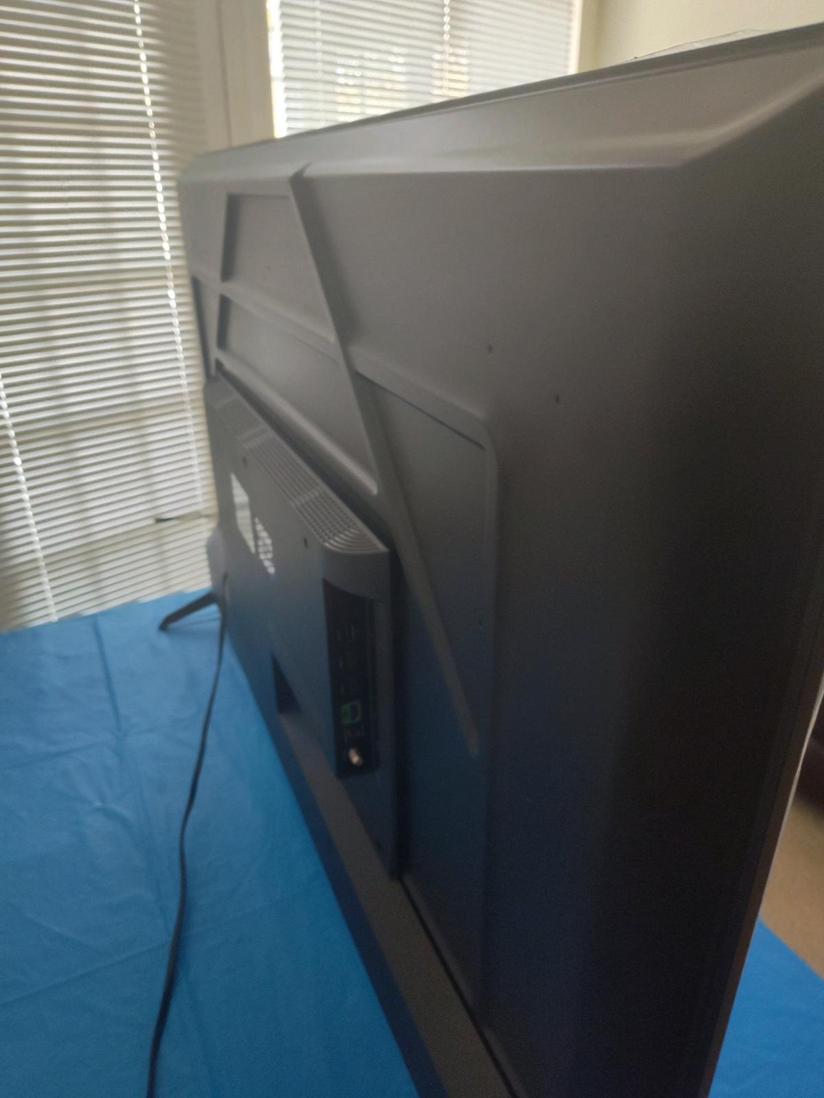Vizio 50 inch smart TV