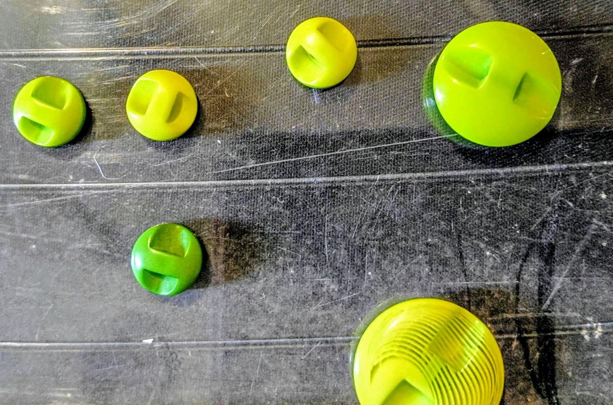 variety of vintage buttons