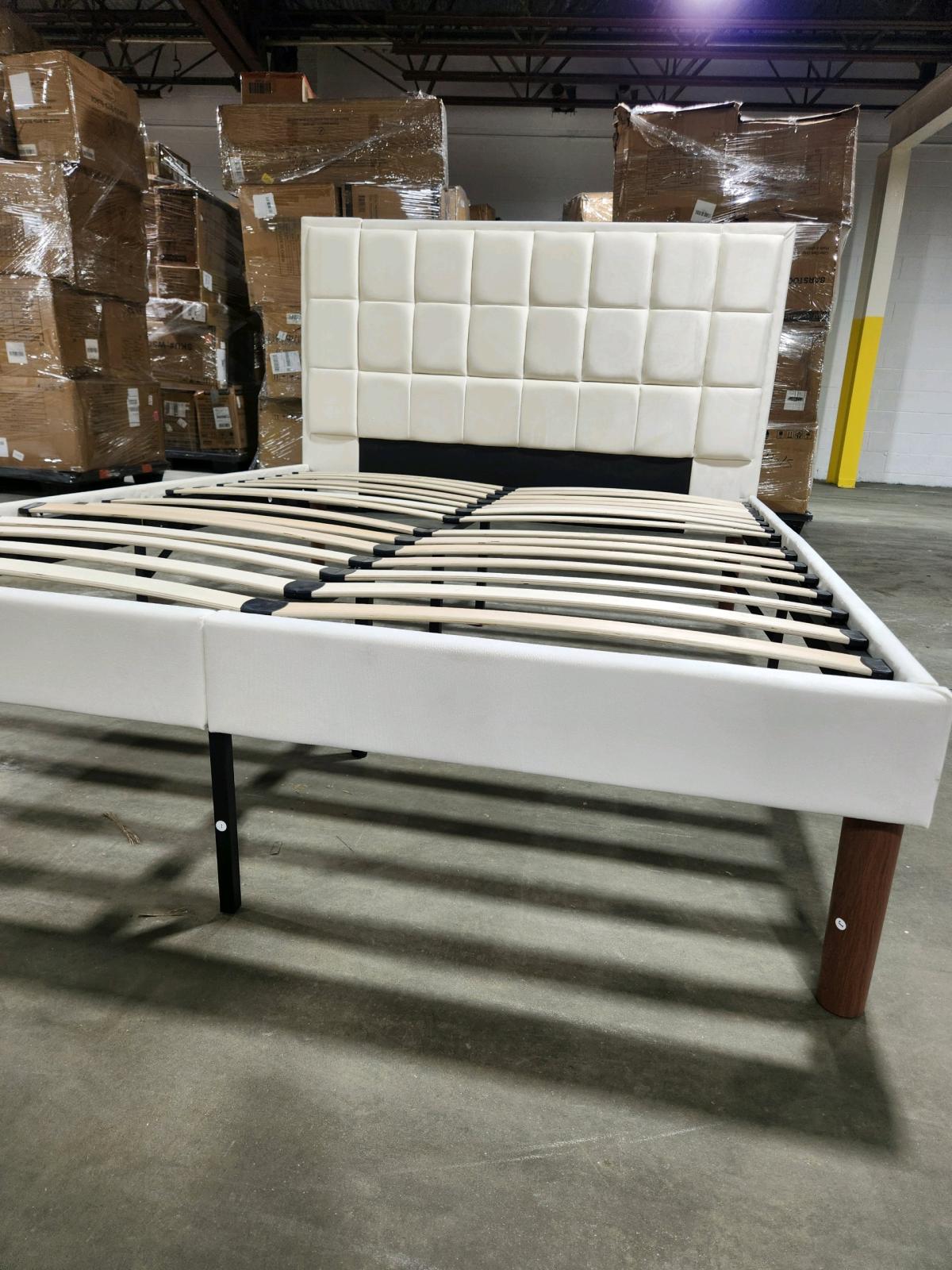 bed frame Queen beige delivery available marco de cama Queen