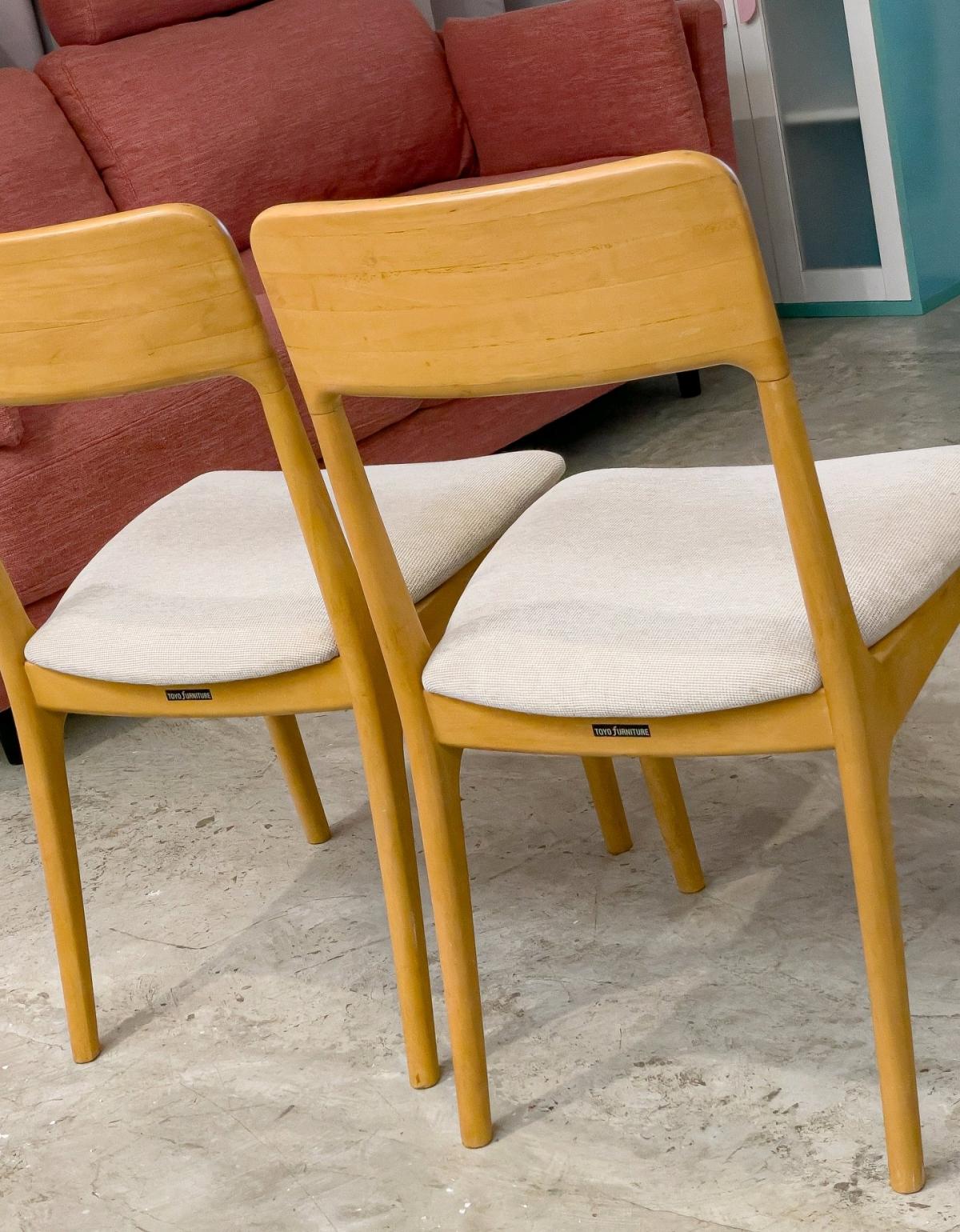 table chairs