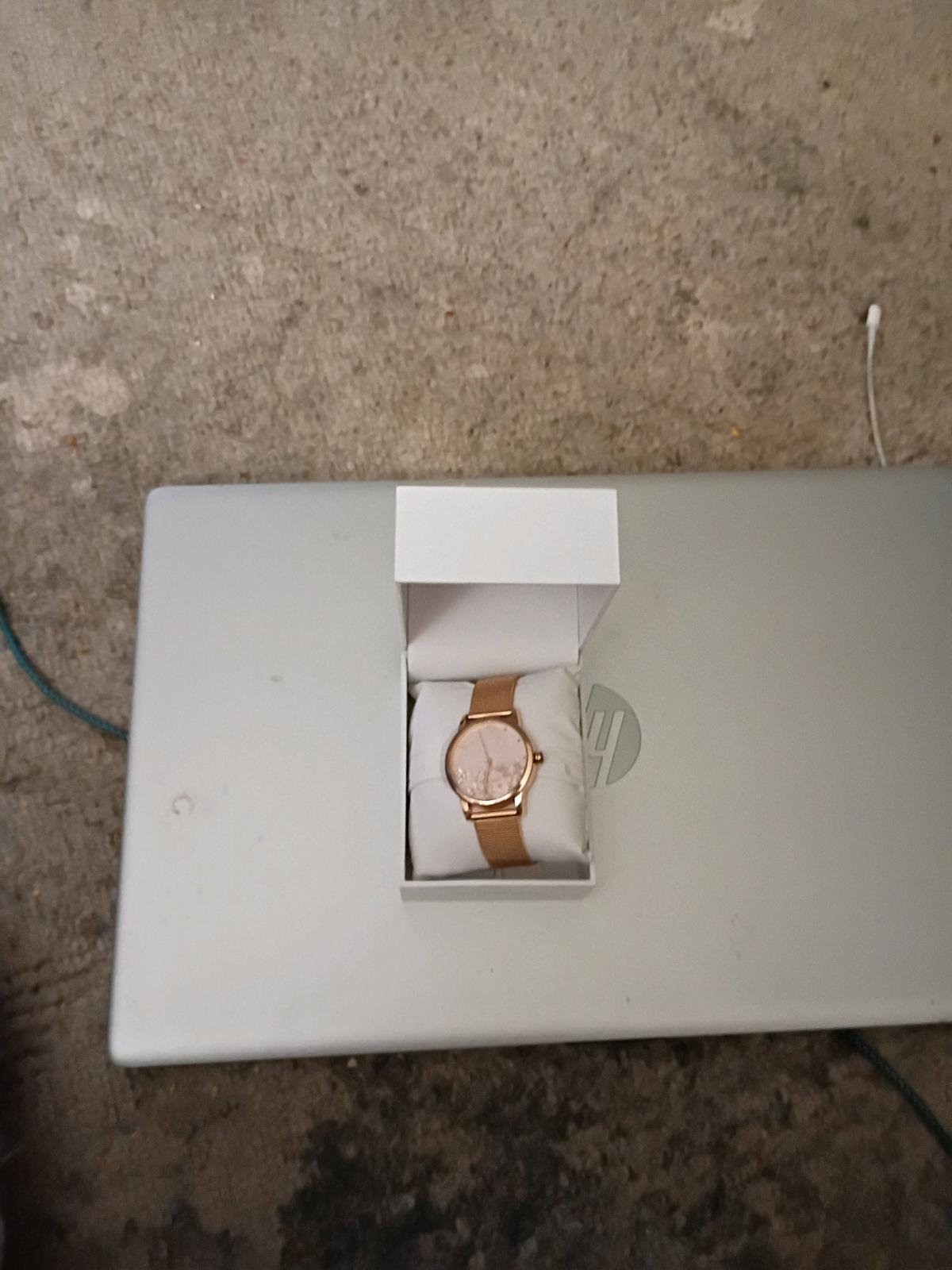 womens watchs