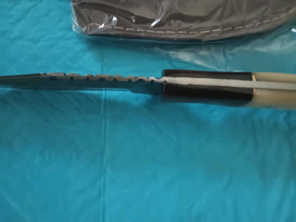 hand forged hunting knife with leather sheath