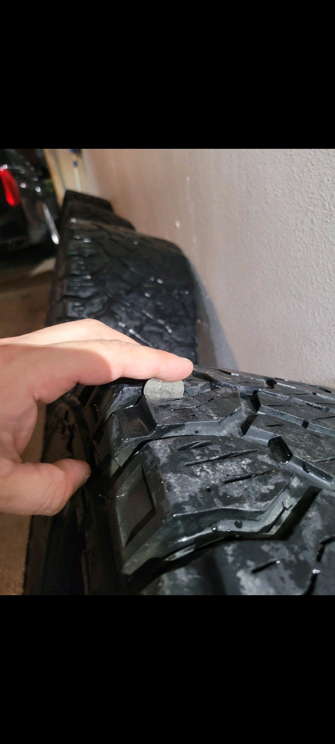 KENDA KLEVER Set of 4 offroad  mud tires  33x1250R20 LT