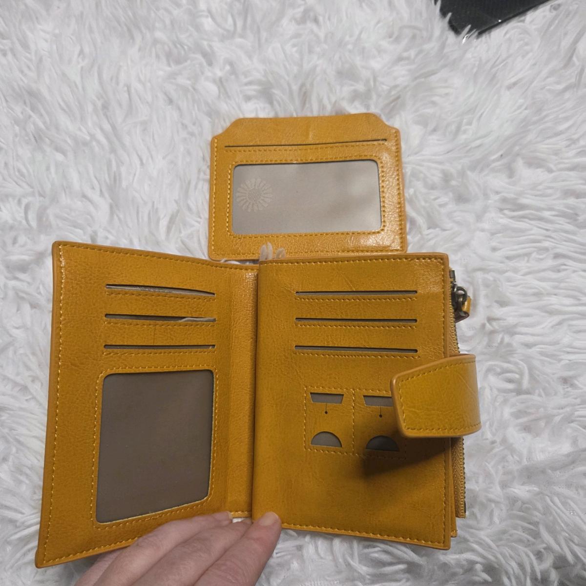 yellow wallet