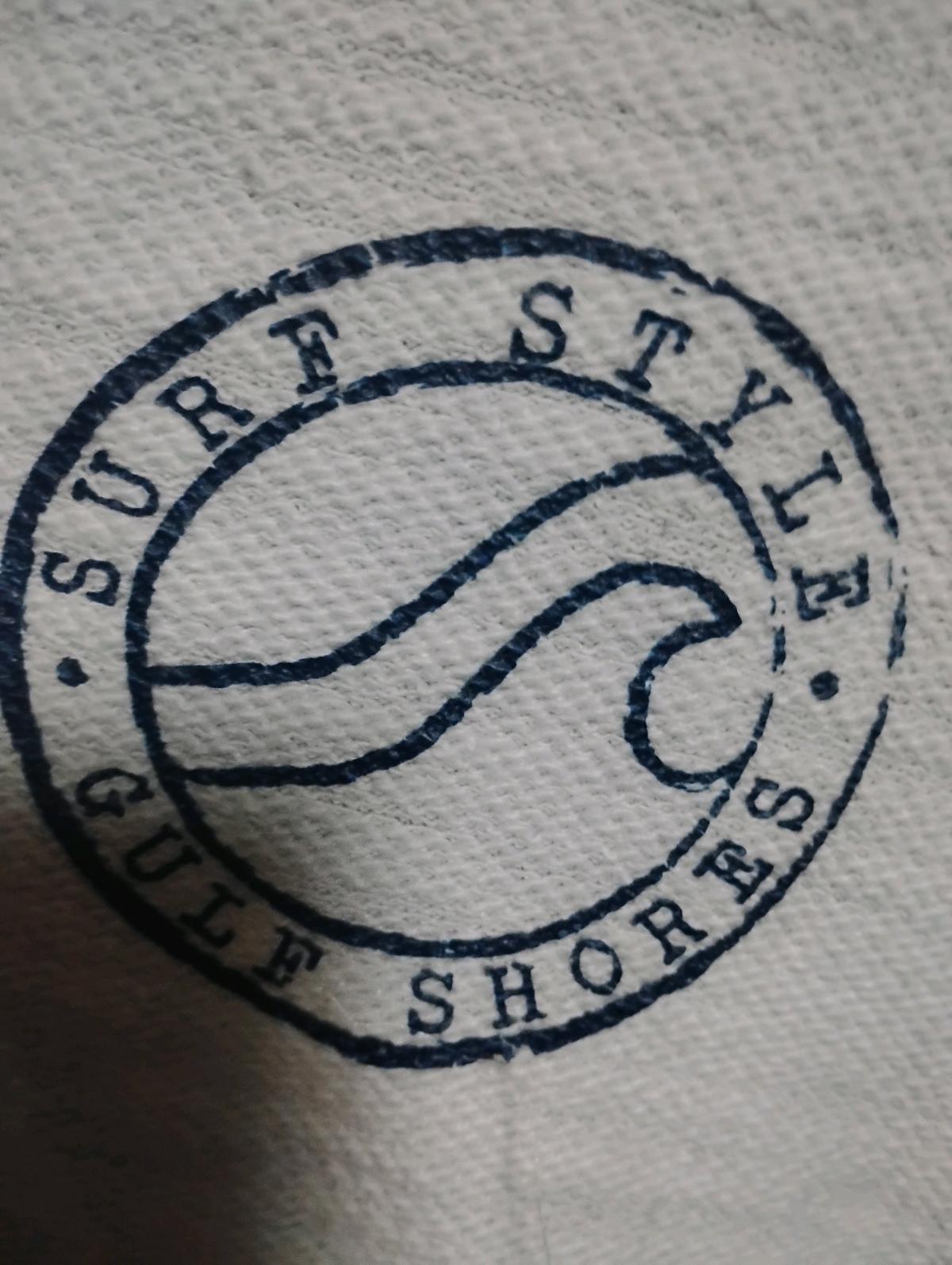 Trading Co Beach Outfitters size small