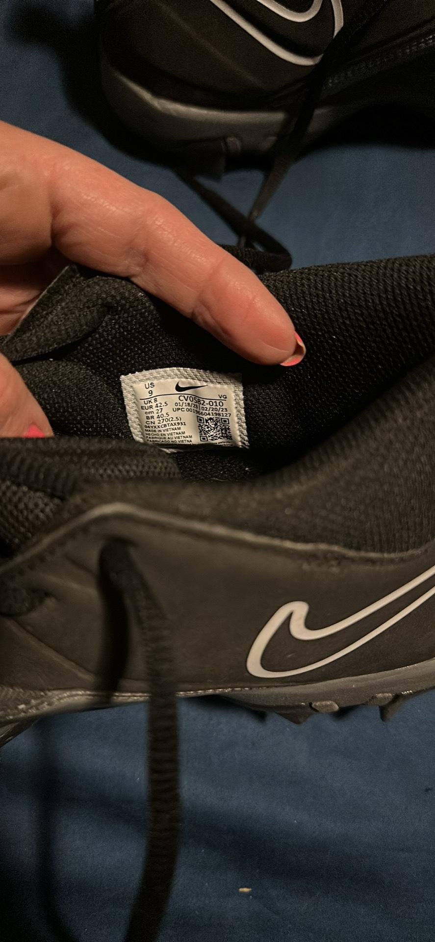 size 9 Nike Alpha Menace 3 Football Cleats