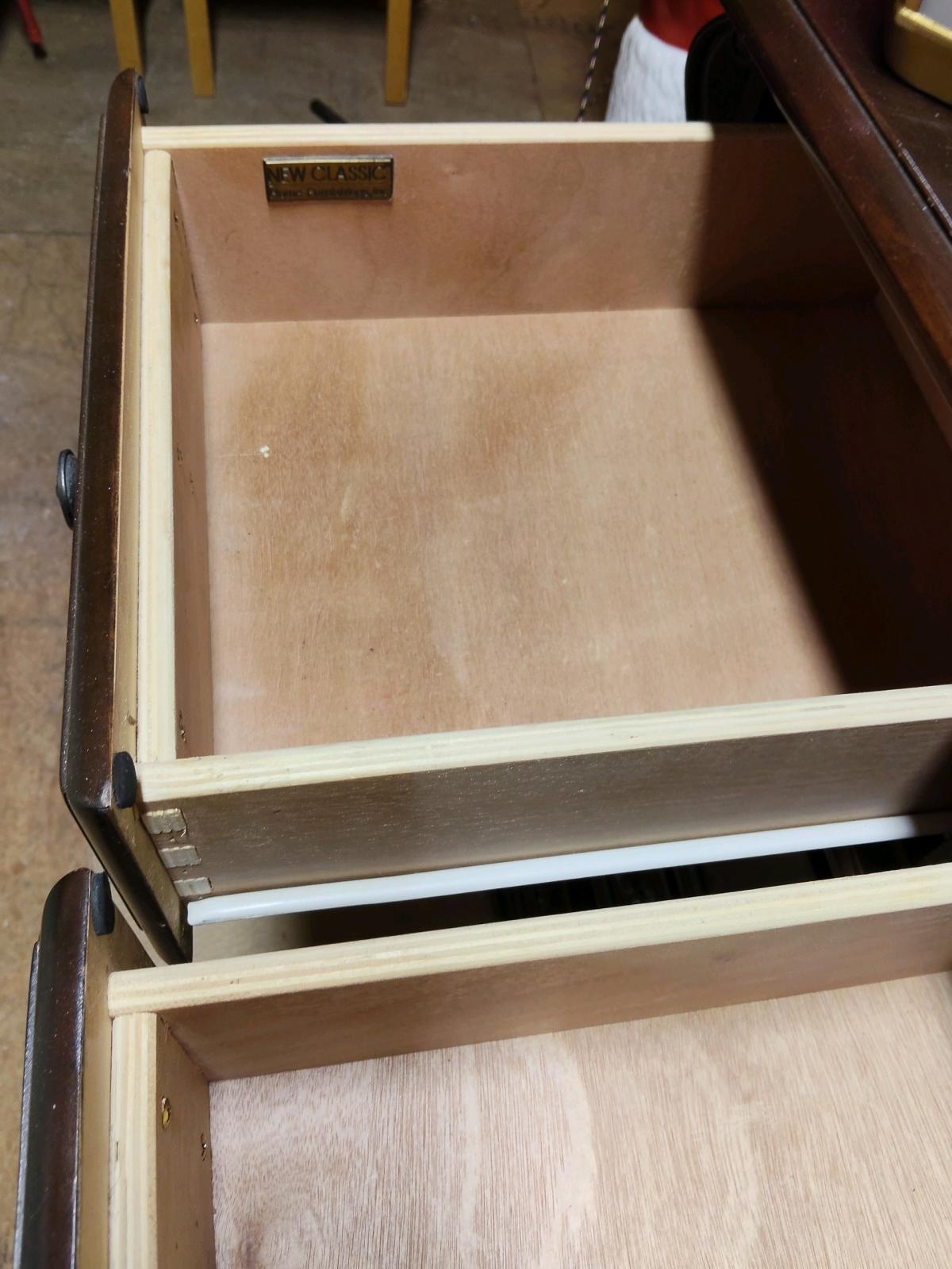 Elegant Drawer