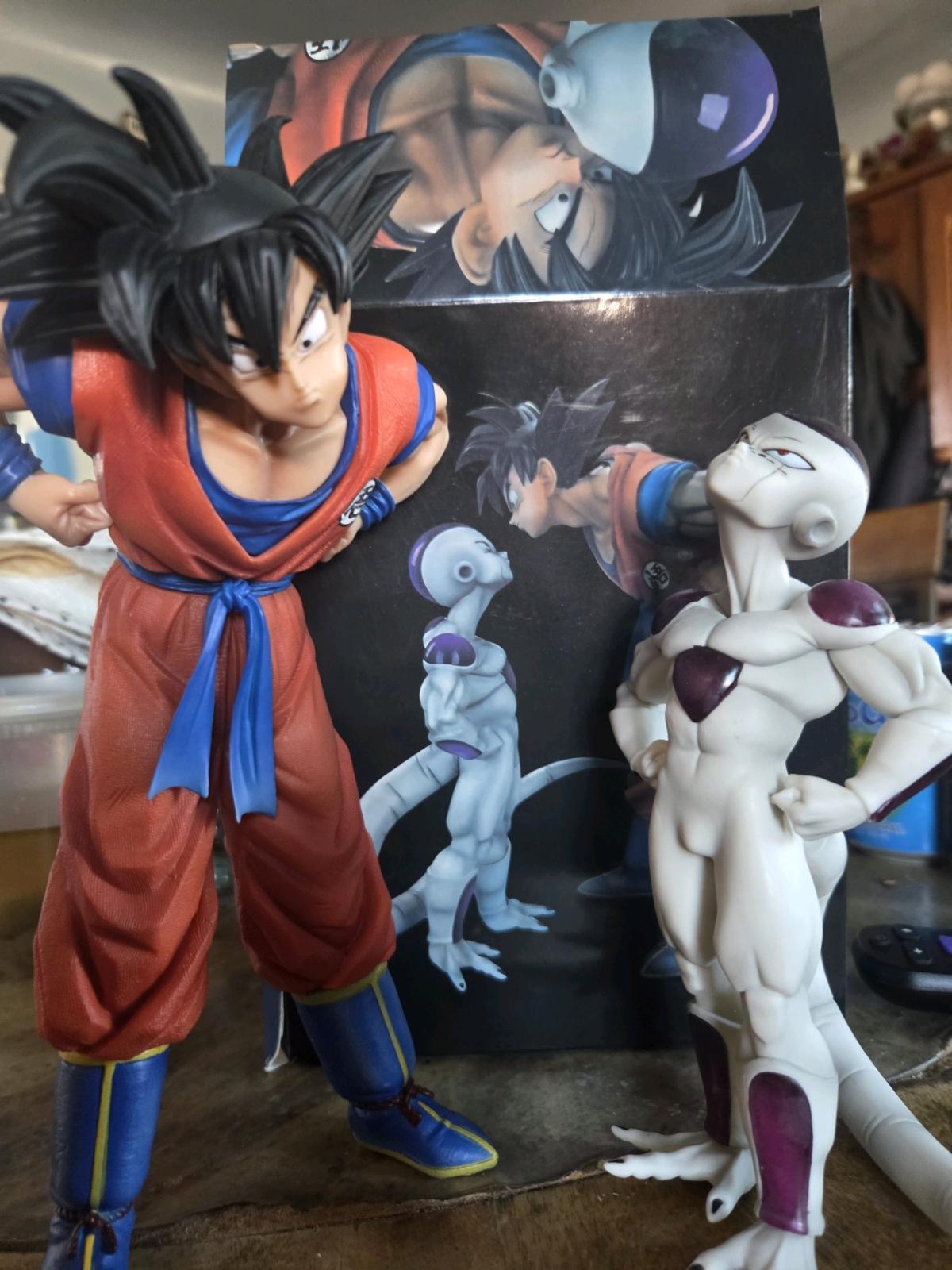 Dragon Ball Son Goku Frieza Look At Each Other