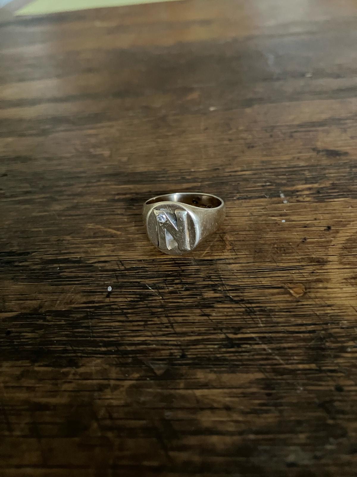 gold ring real