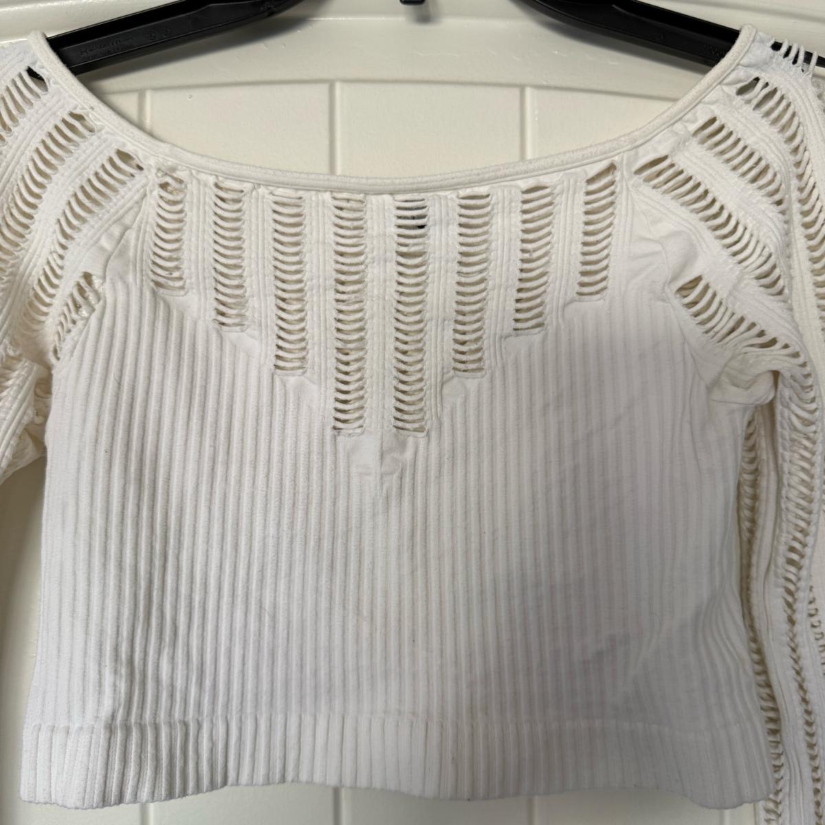 White Ribbed Distressed Knit Long Sleeve Crop Top  Brand New