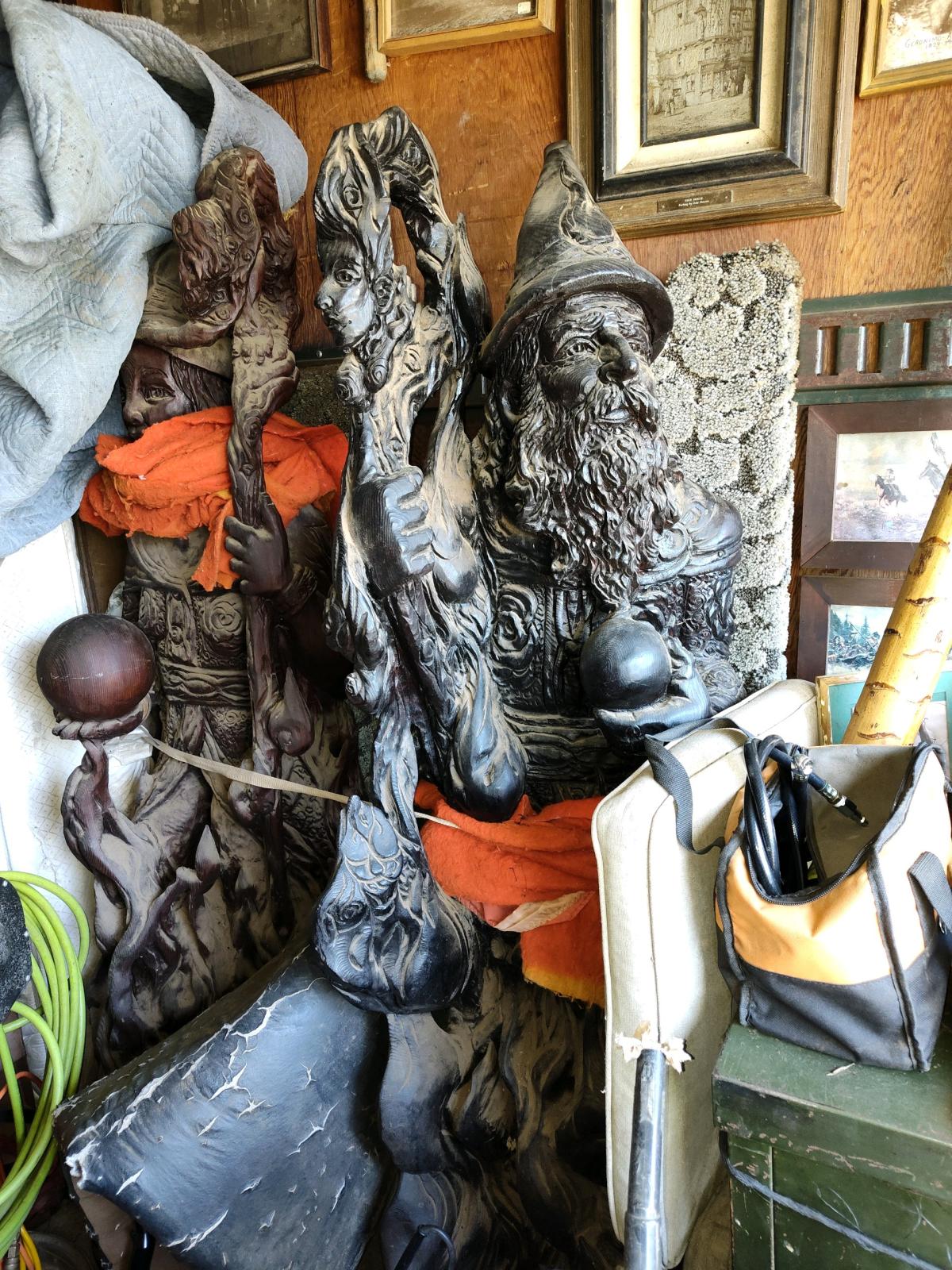 wood statues