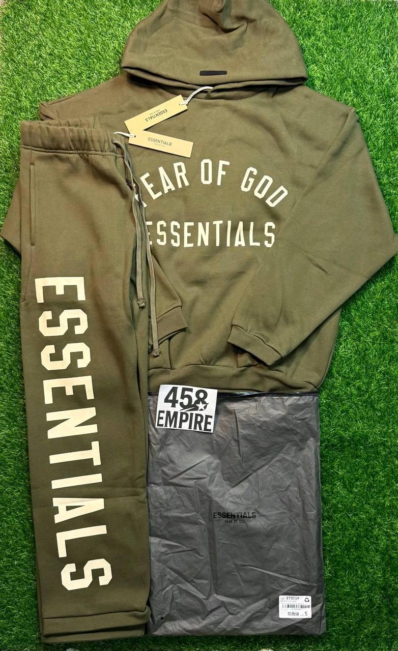 Essentials sweatsuit set