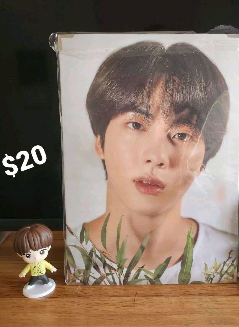 Jins frame with a McDonalds toy For ARMYs