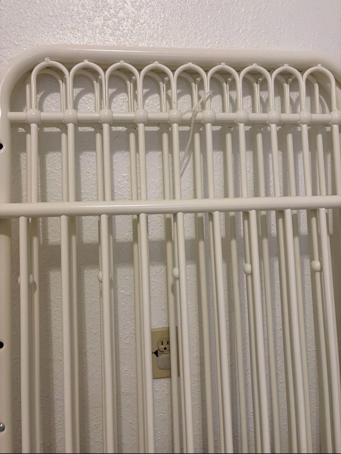 baby crib