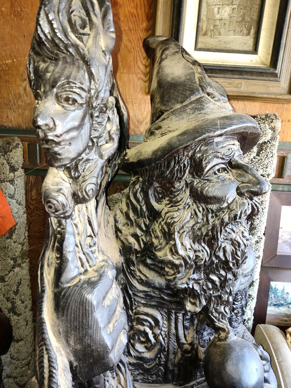wood statues
