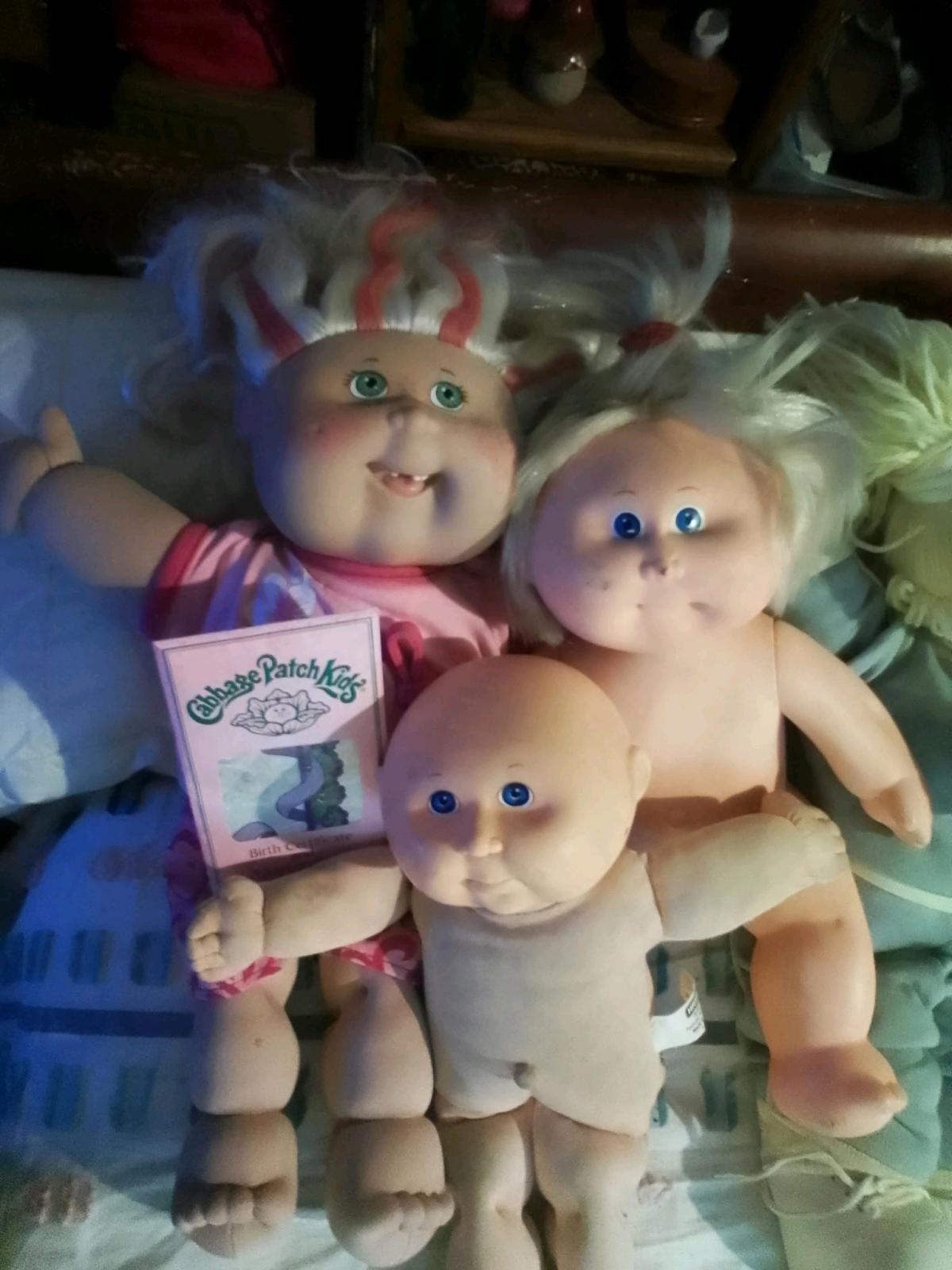 cabbage patch kids dolls alot 300 or individual