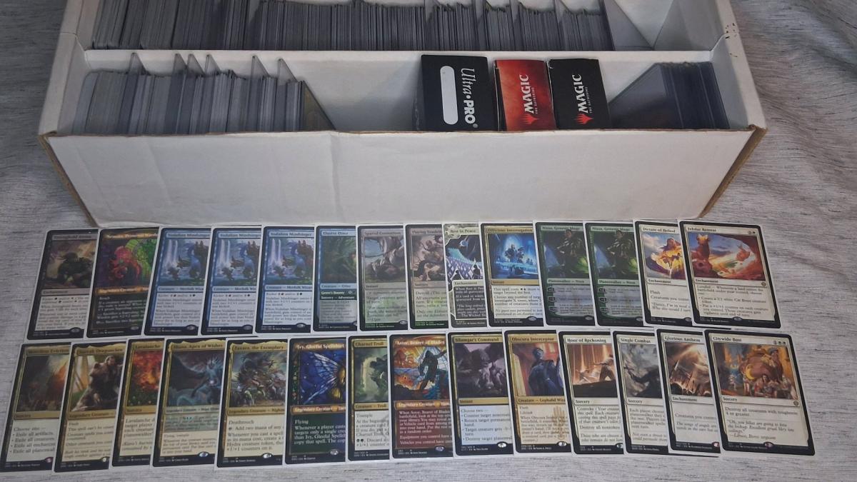 Magic The Gathering Collectors and Beginners Bulk Box Bundle