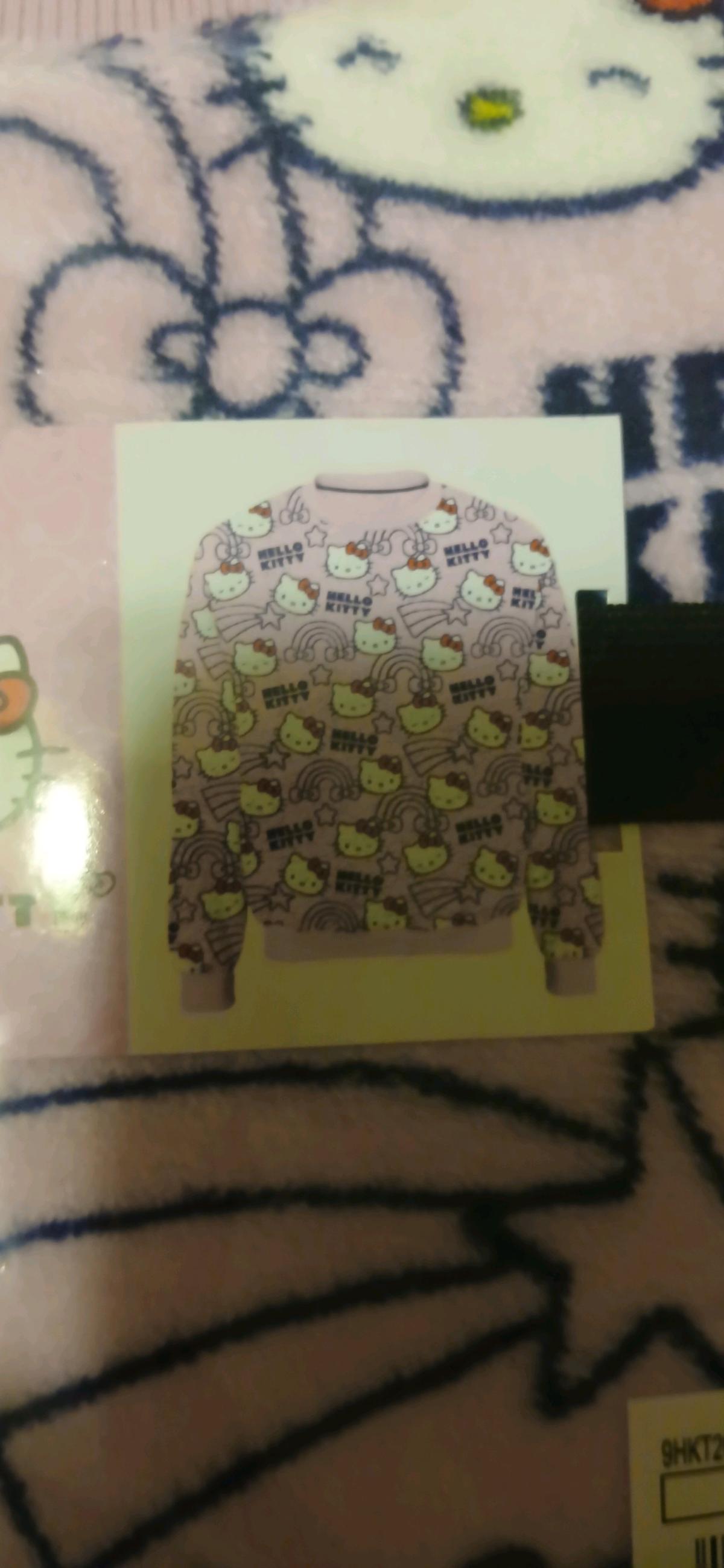 hello kitty sweater pink