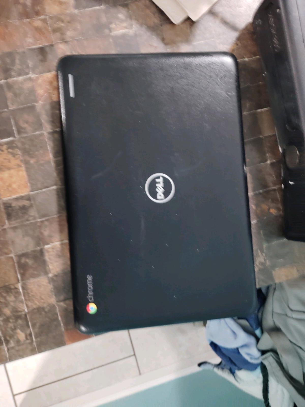 Dell Chromebook 3180 P26T