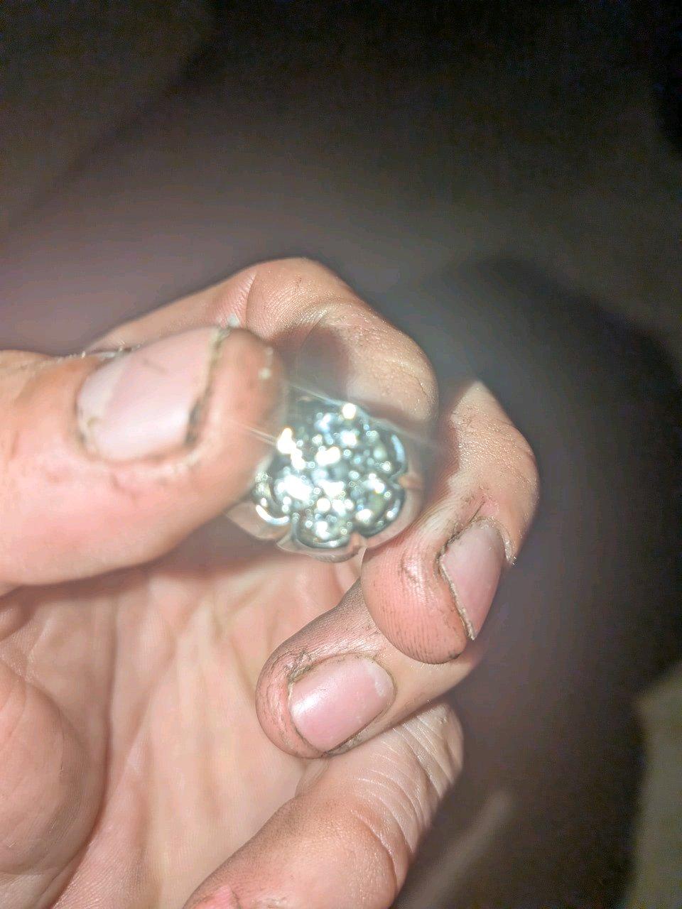 14 k gold diamond cluster ring with over a carat and a half