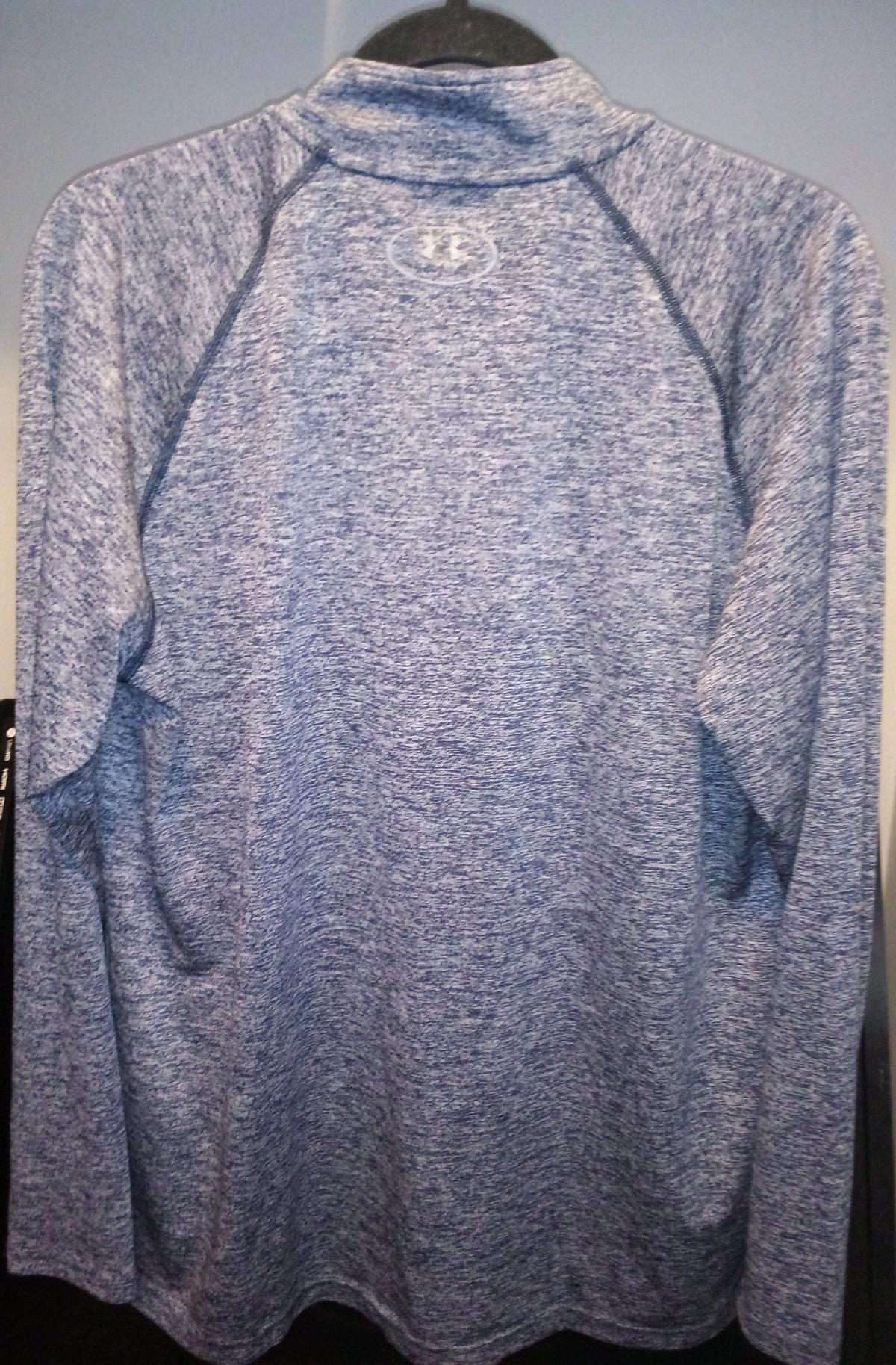 Under Armour Half Zip Pullover Small