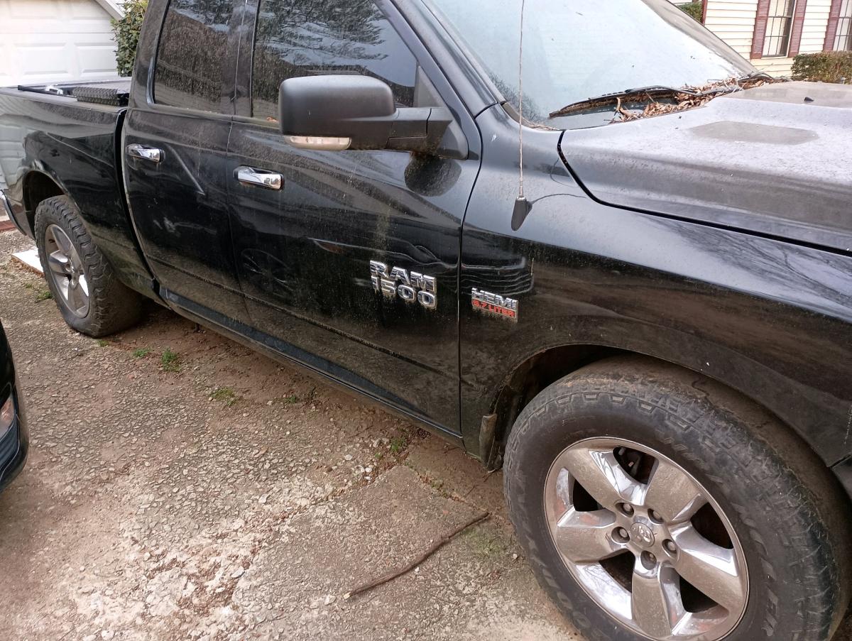 Dodge ram 1500 hemi bighorn