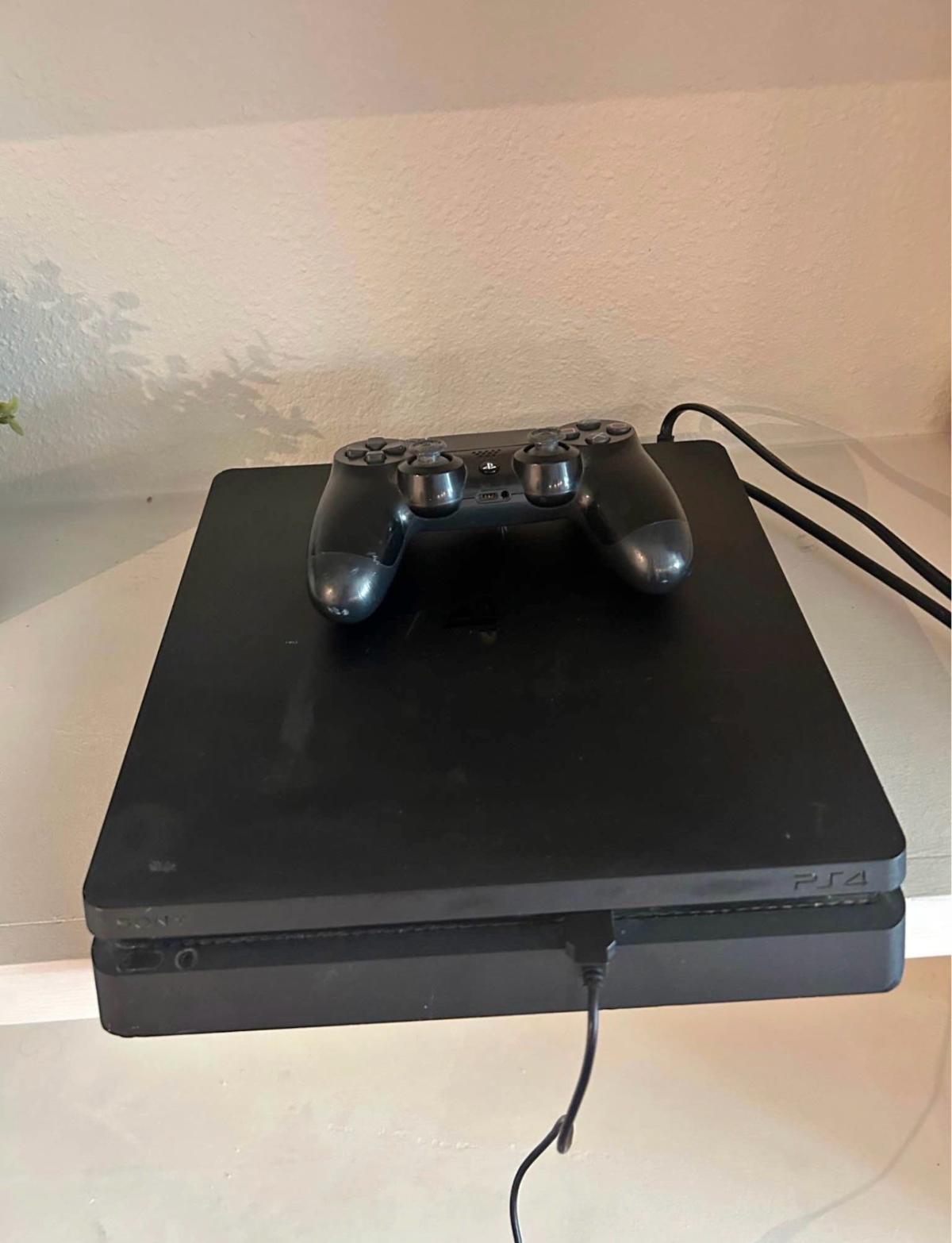 PlayStation 4